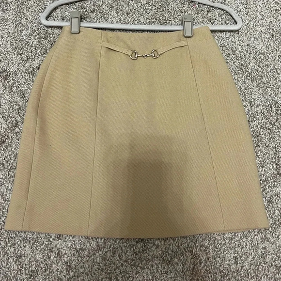 Tan H&M skirt - Picture 1 of 3
